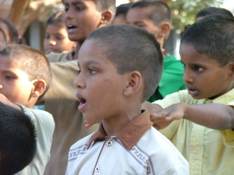 043 Children3
