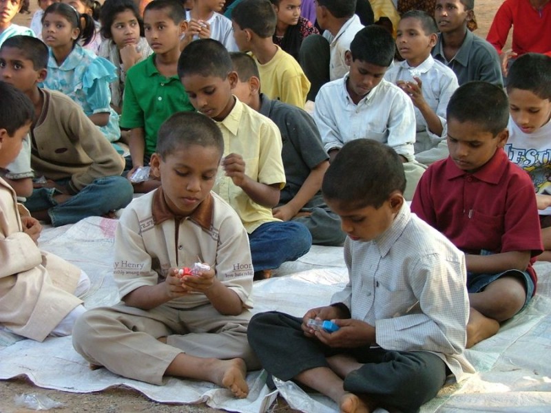051 Children3
