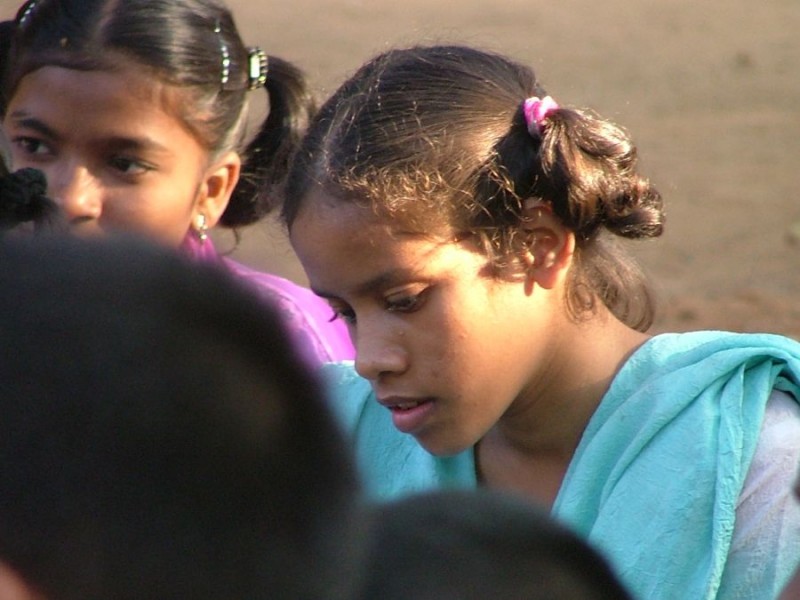 052 Children3