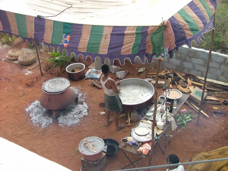 083 Cooking